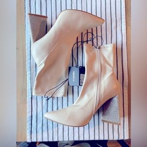 🪩 Cream & Diamond Booties 🪩